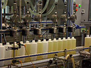 Filling Line（Inside the Clean Room)