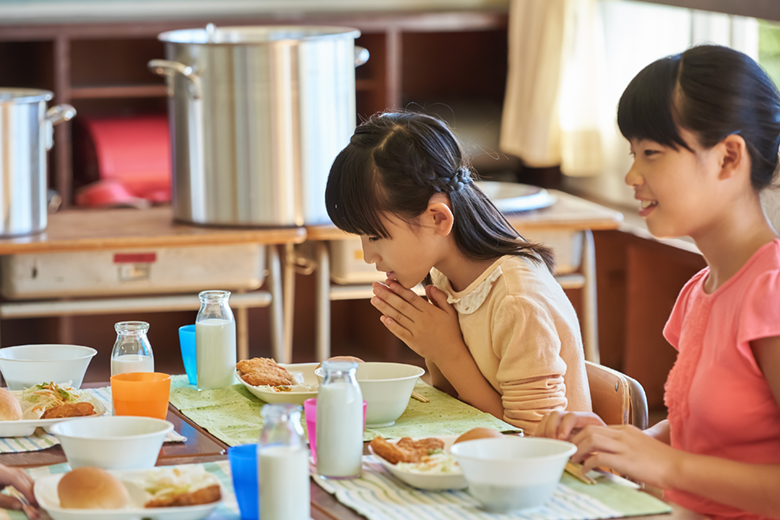 給食など厨房の洗浄